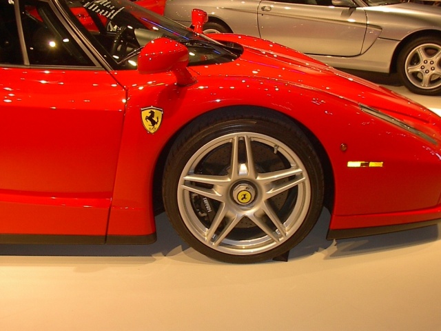 right-front-side-view-ferrari