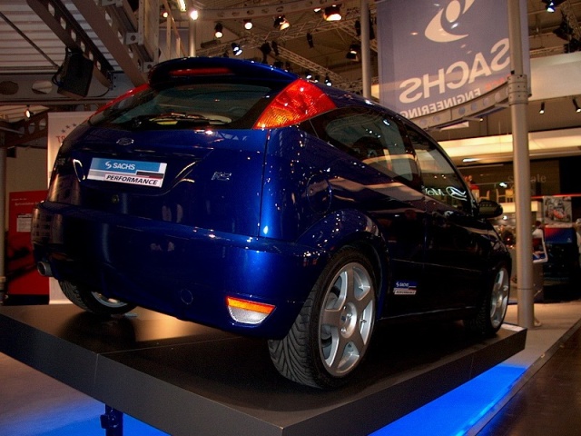 ford-focus-rs-02