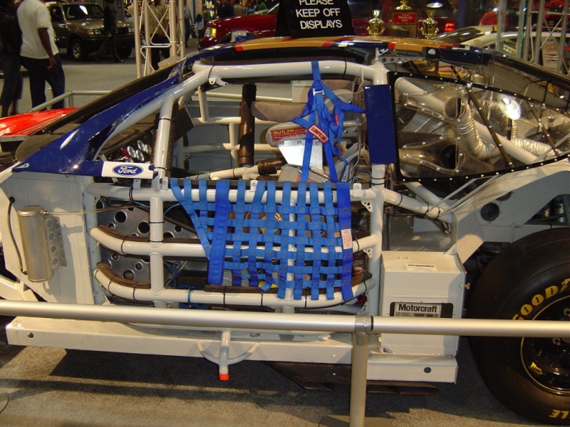 ford-sponsor-car-interior
