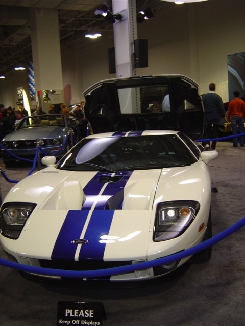blue-and-white-ford-gt