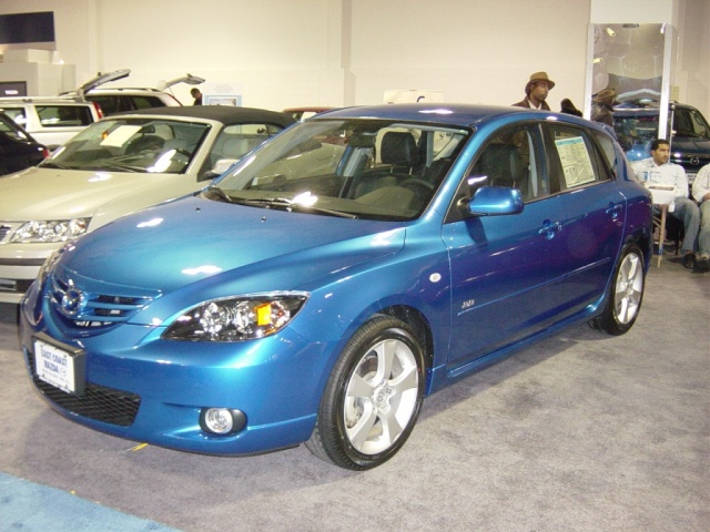 blue-mazda3-