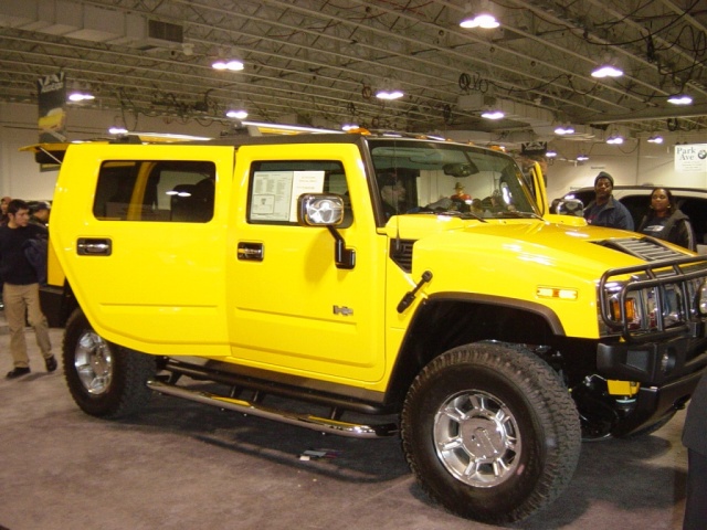 hummer-side-view