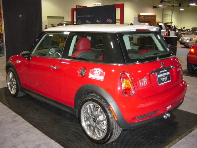 red-and-white-mini-cooper-rear-view