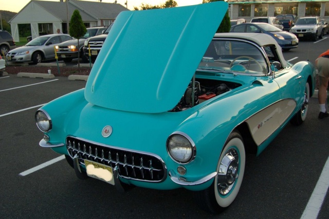 1957-Corvette-Convertible-front-side2