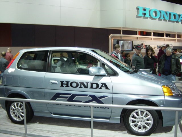 honda fcx fuel cell car