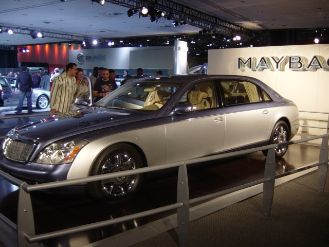 maybach luxury car side view
